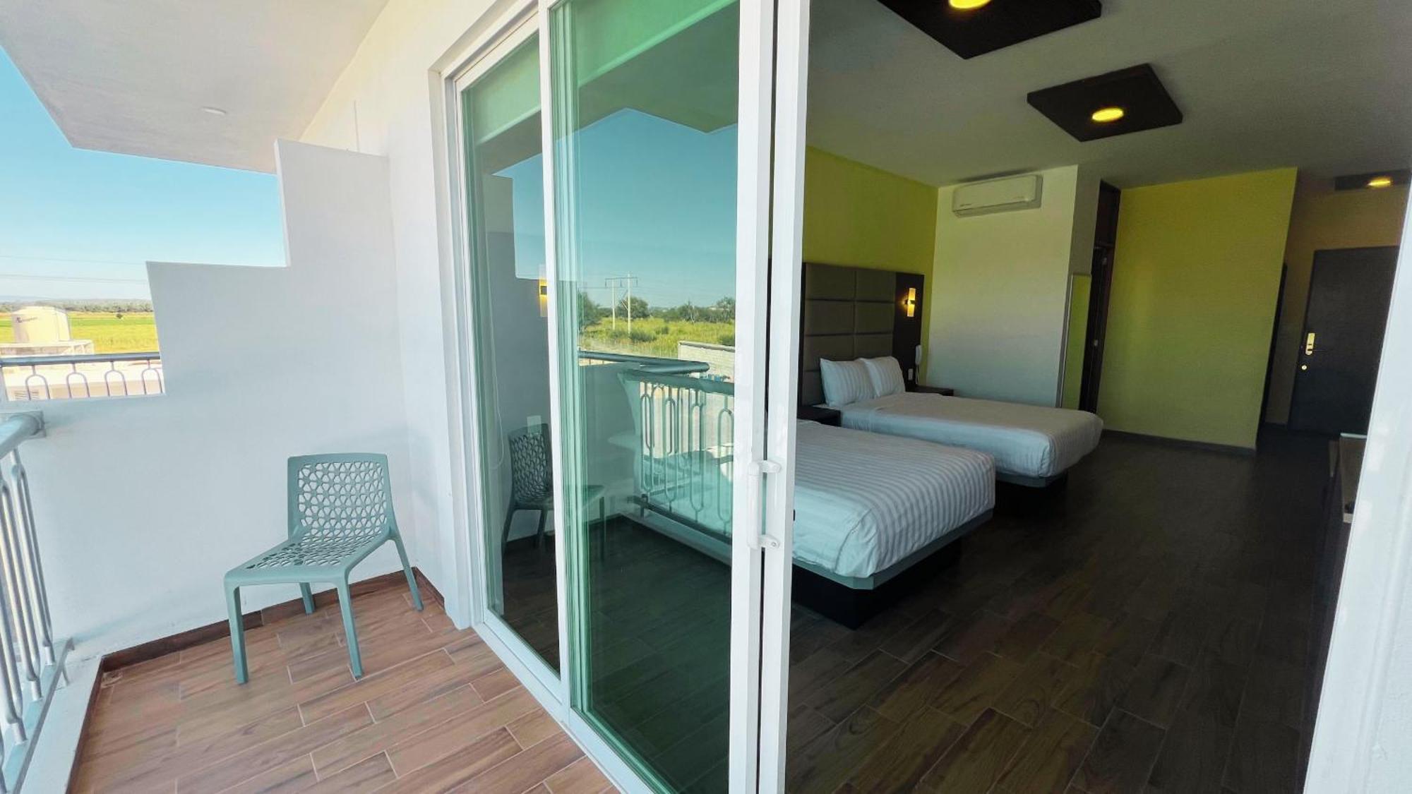 Hotel Mama Dolores Dolores Hidalgo Bagian luar foto